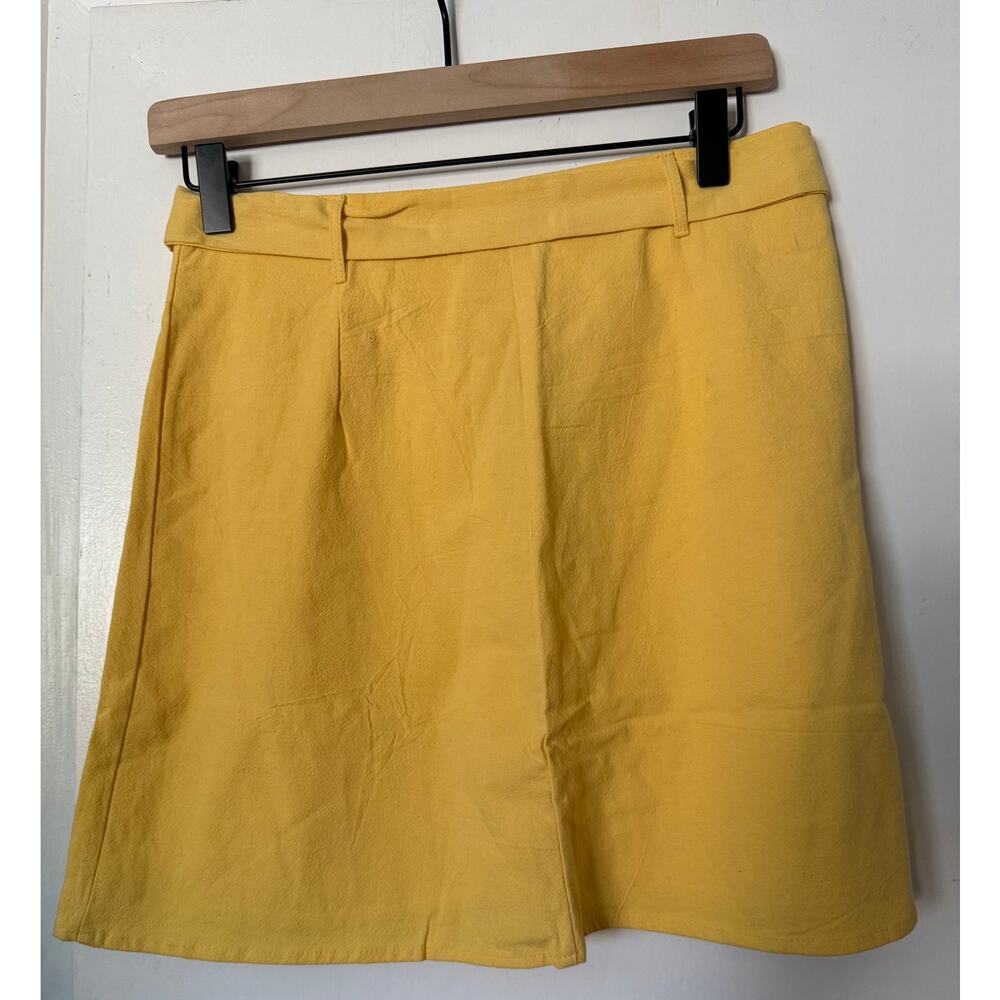 NWT Le Lis Butter Yellow Two-Piece, Top M, Skirt, Small - Picture 12 of 12